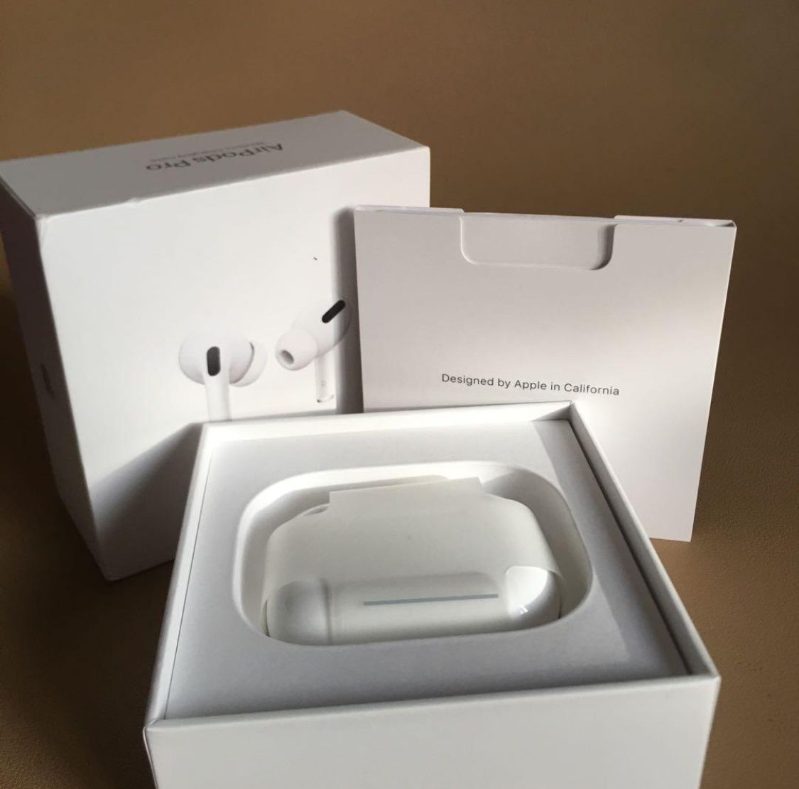 Безжични слушалки Apple - AirPods Pro 2nd Gen, бели