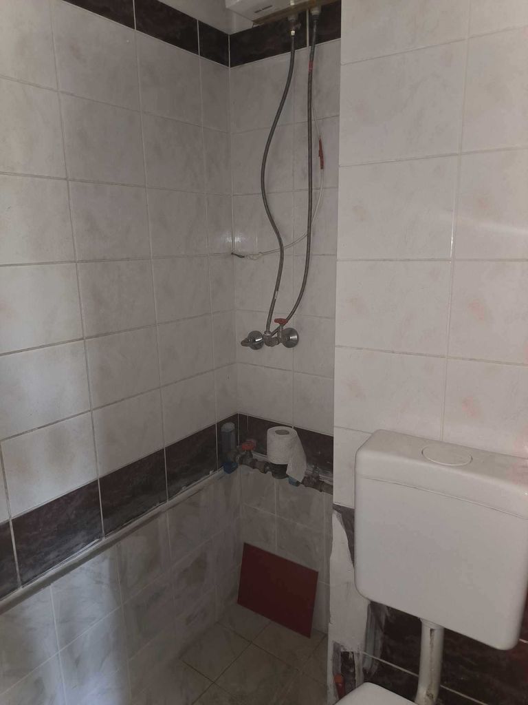 Продава се Двустаен апартамент в Пловдив, Кючук Париж - 50 кв.м за 1080 €/кв.м - Снимка #2