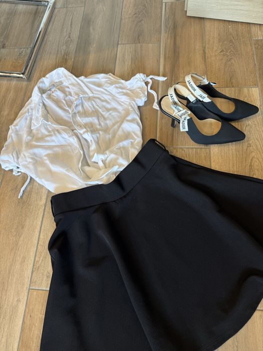Голям лот от дрехи guess, adidas, under armor zara
