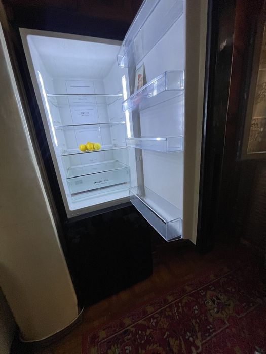 Продается холодильник 350 литроа