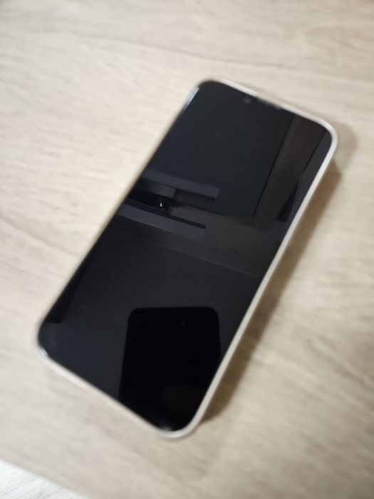 IPhone 13 128gb White