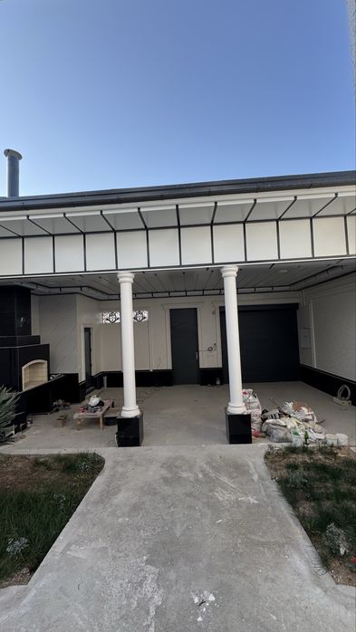 Продаётся двух этажный участок в Юнусабаде  Бободехкан махалля 2,5с