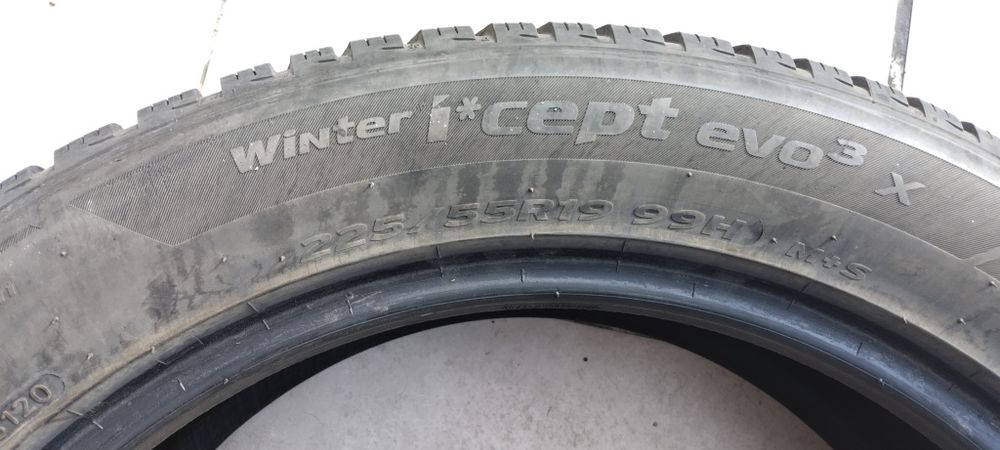 Зимни гуми 4 бр. 225/55/19 Hankook SUV