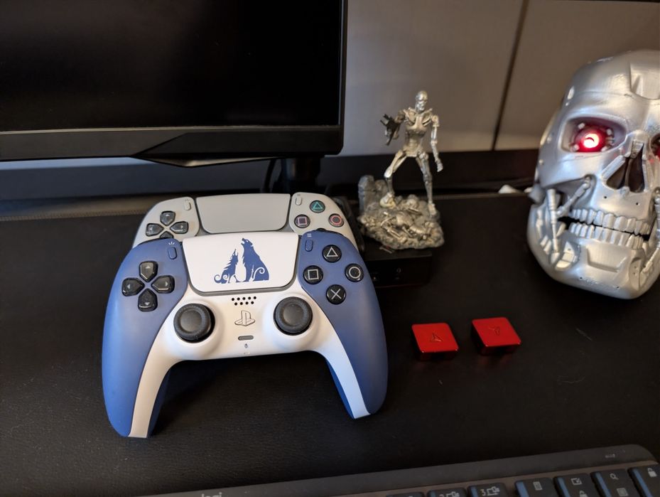 Dualsense PS5 God of war Ragnarok Limited edition