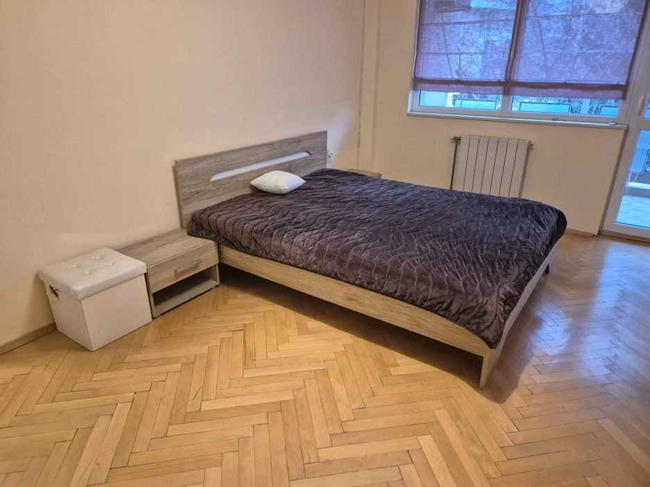 Дава се под наем Четиристаен апартамент в София, Витоша - 150 кв.м за 1000 € - Снимка #4