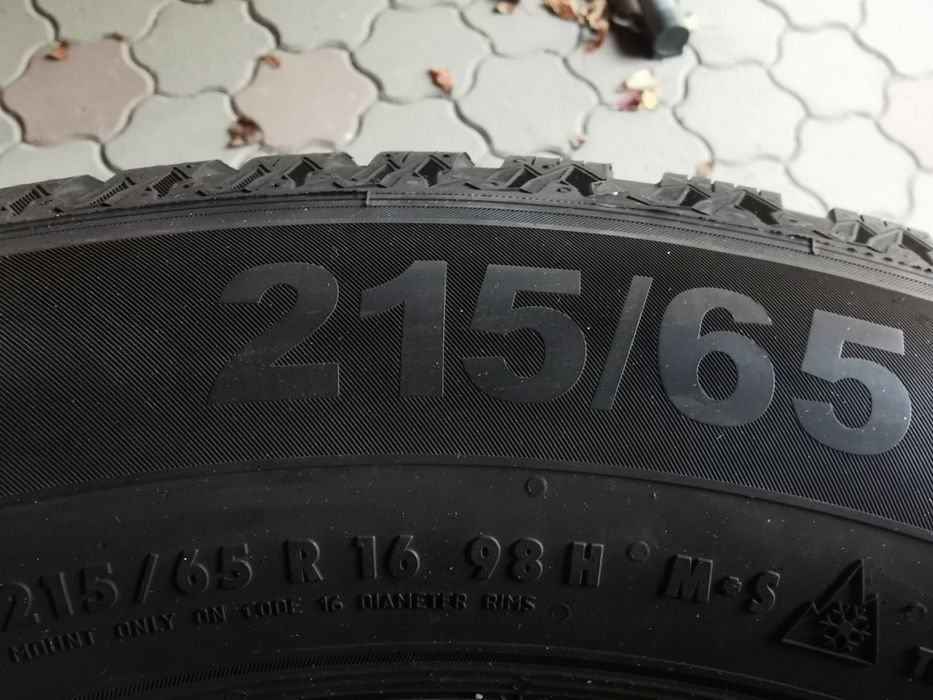 Cauciucuri iarna 215 65 R16 an 2023 anvelope m+s 215 65 16 semperit