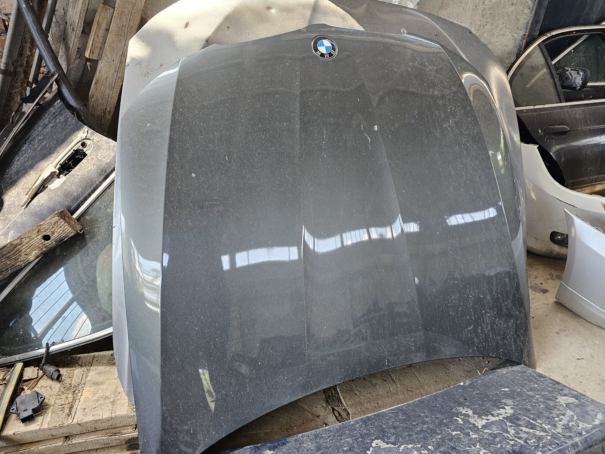 Преден капак е90 е91 фейслифт фейс фейсов facelift preden kapak bmw