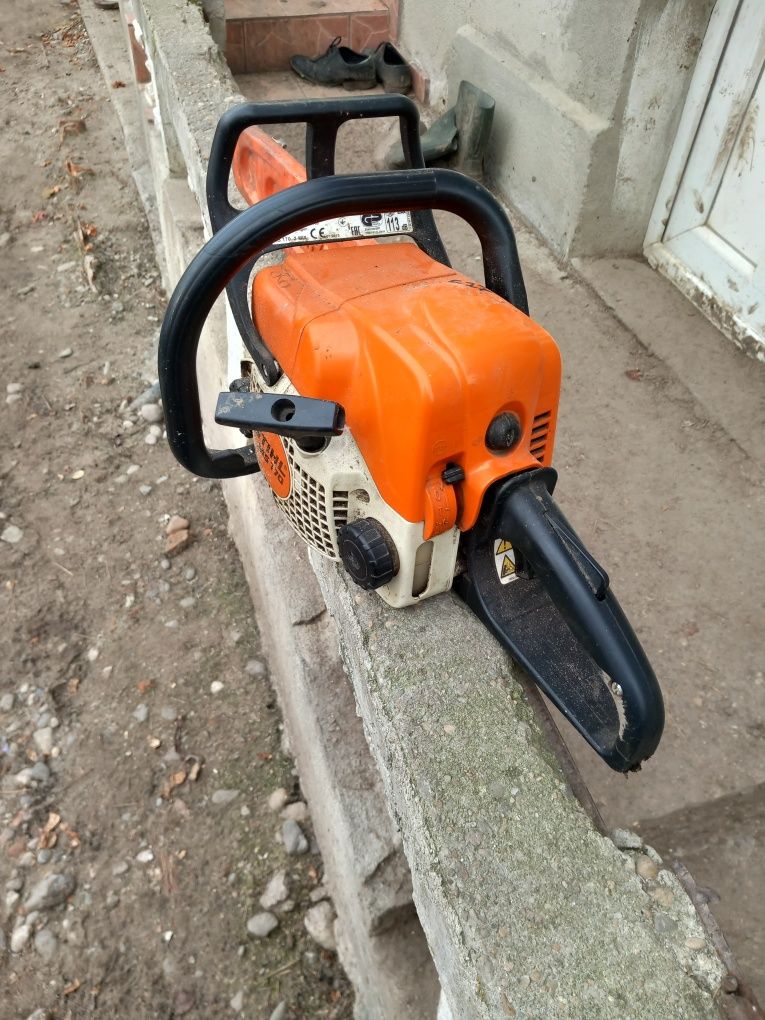 Vând drujba stihl ms 170 în stare foarte bună de funcționare