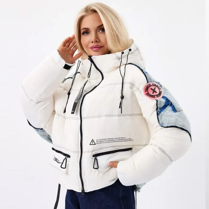 Дамско яке - тип бомбър