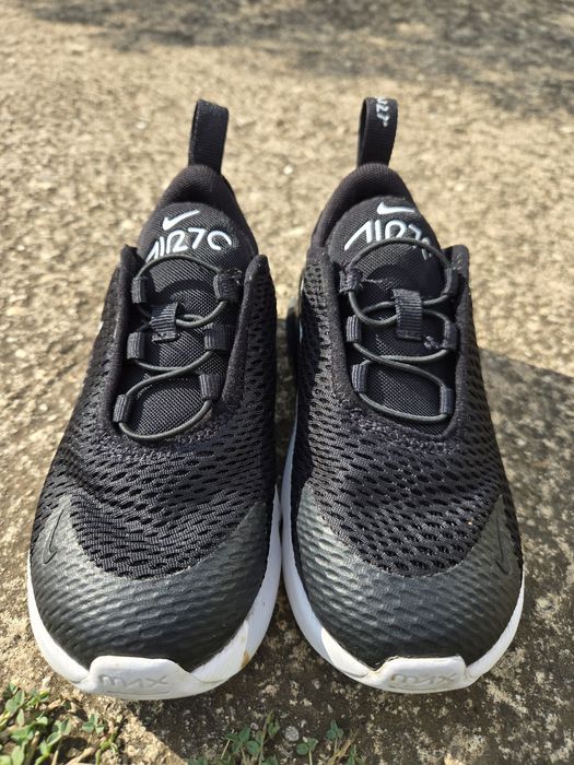 Маратонки Nike Air Max 270