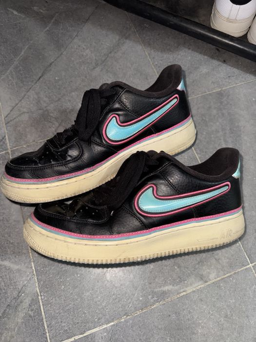 Nike Air Force 1