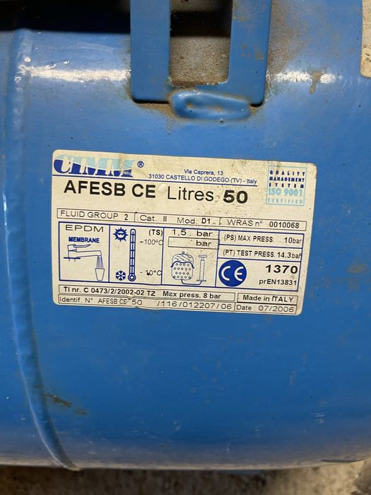 Hidrofor cu pompă Conforto 1.1 kW și vas expansiune