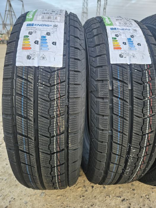 Vând anvelope iarna Noi 195/65/15 195/65r15 Grenlander