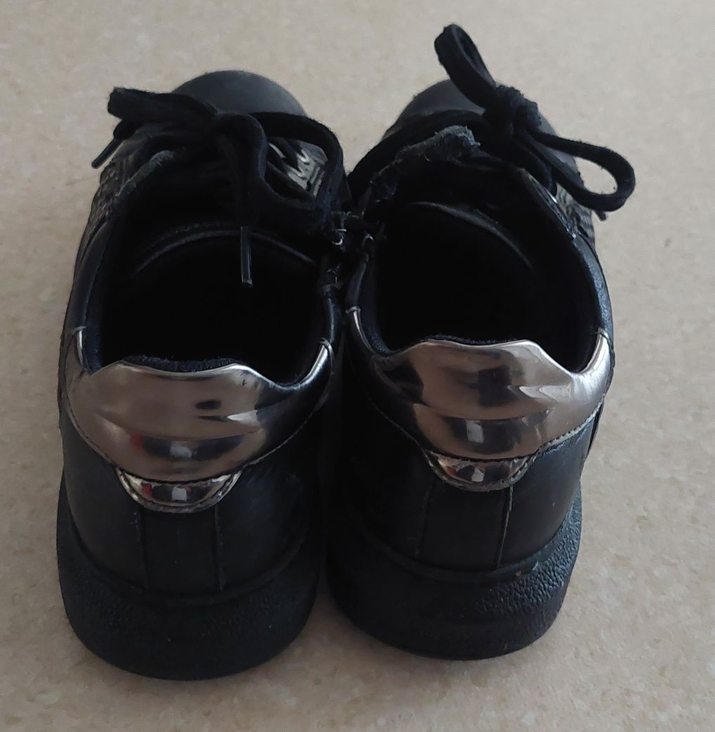 Vand pantofi piele pentru copii GREYDER cu stelute, masura 33