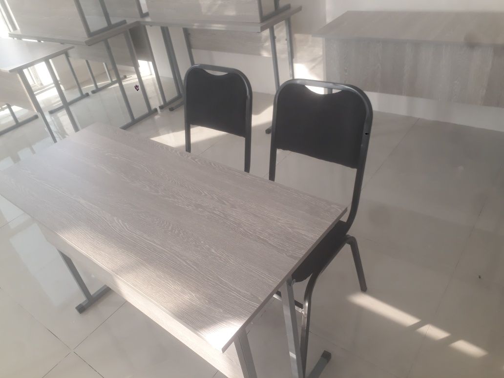 O'quv markazlari uchun partalar tayyorlab beramiz..