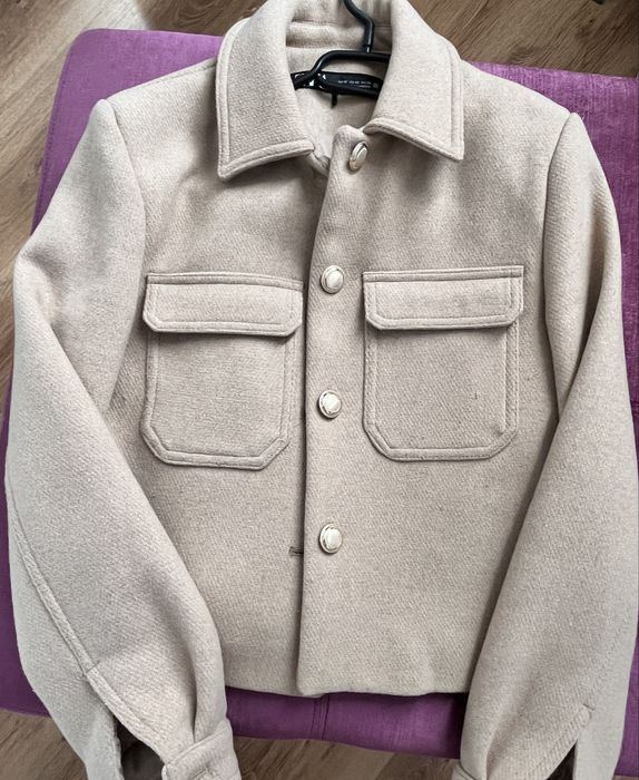 Sacou ZARA ,culoare bej /crem