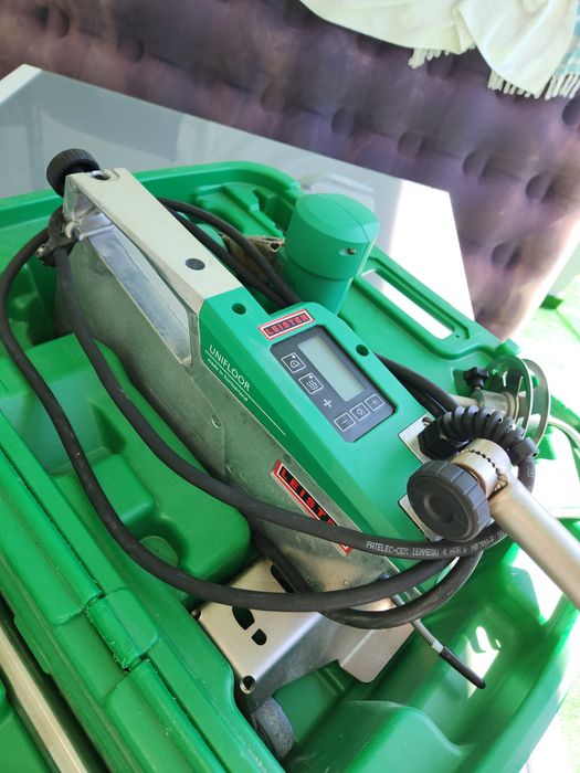 Aparat lipit montat linoleum Leister unifloor 500
