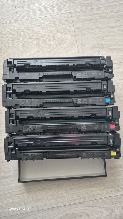 Пустые лазерные картриджи