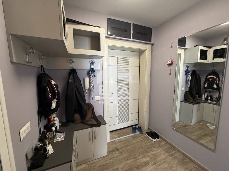 Двустаен обзаведен апартамент в жк Бриз град Варна