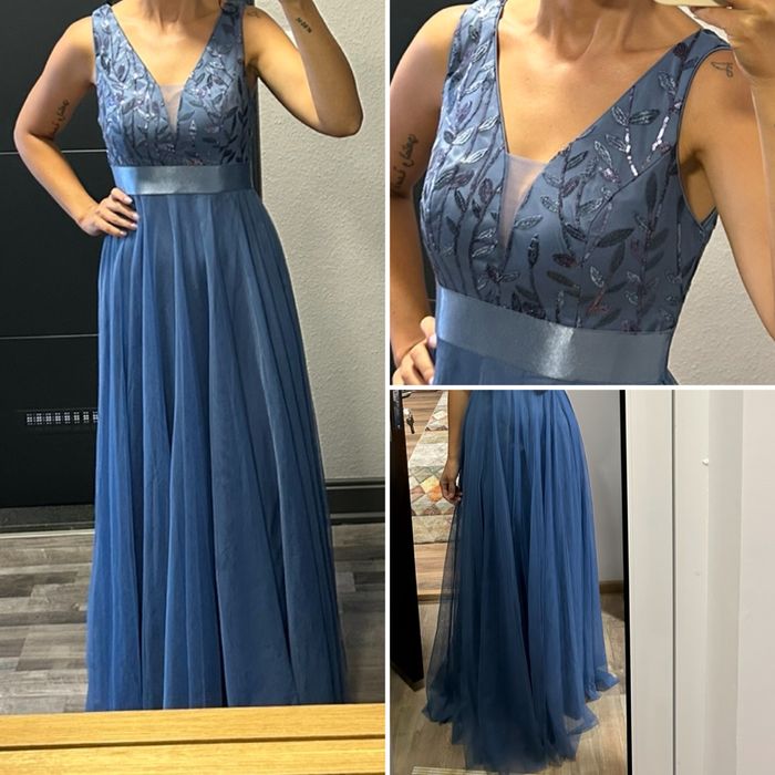 Официална рокля в нежно син цвят