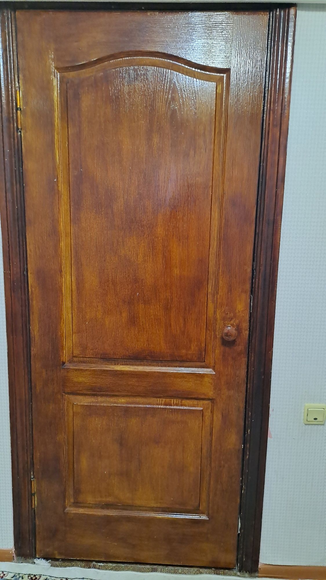 Срочно продается двери в хорошем состоянии.