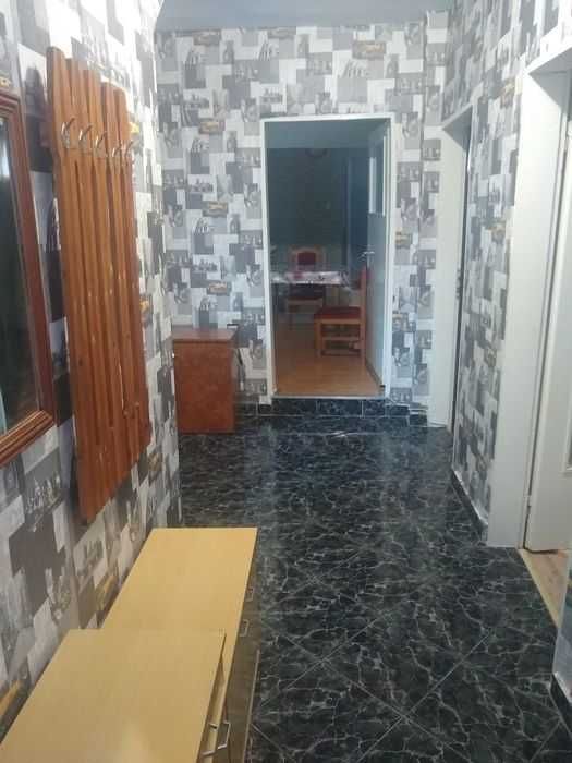 Дава се под наем Двустаен апартамент в Бургас, Лазур - 80 кв.м за 190 € - Снимка #7