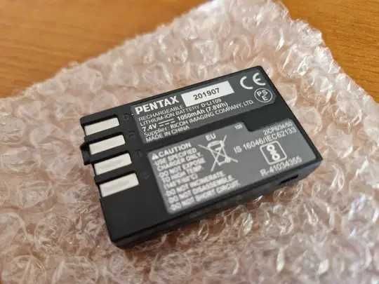 SMC Pentax D FA 100mm F 2.8 Macro WR ca NOU+Acumulator Original-Cadou!