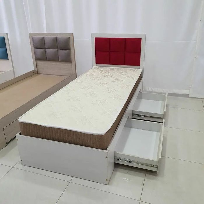 Bolalar va kattalar u.n spalniylar kat