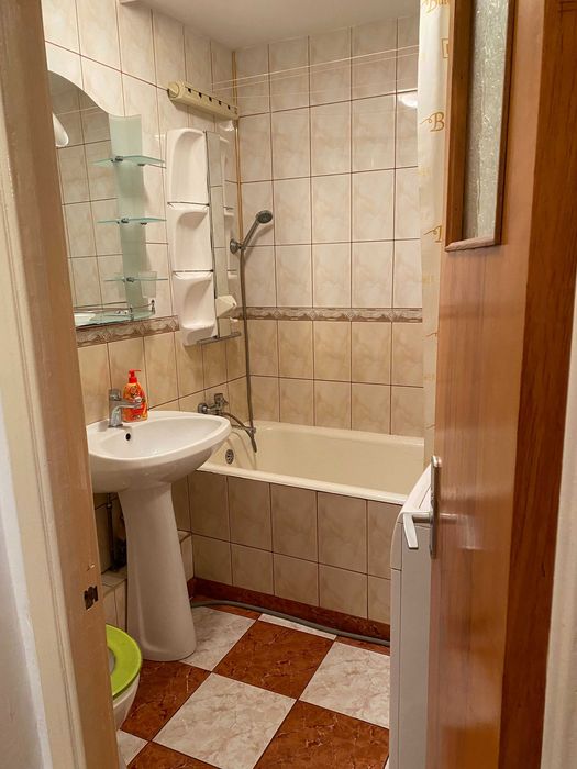 Garsoniera de inchiriat - Bd. Ghencea - Stadion Steaua - tramvai 41