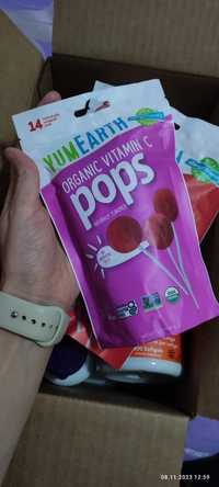 YumEarth Organic pops. Леденцы органические с витамином С. В Наличии