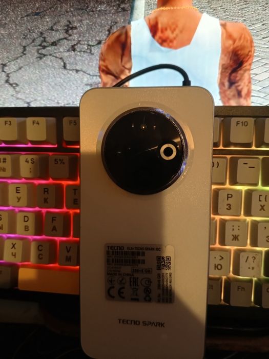 Техно спарк 30С новый