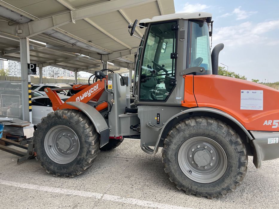 Închiriez Încărcător Weycor AR560 – fără operator / combustibil