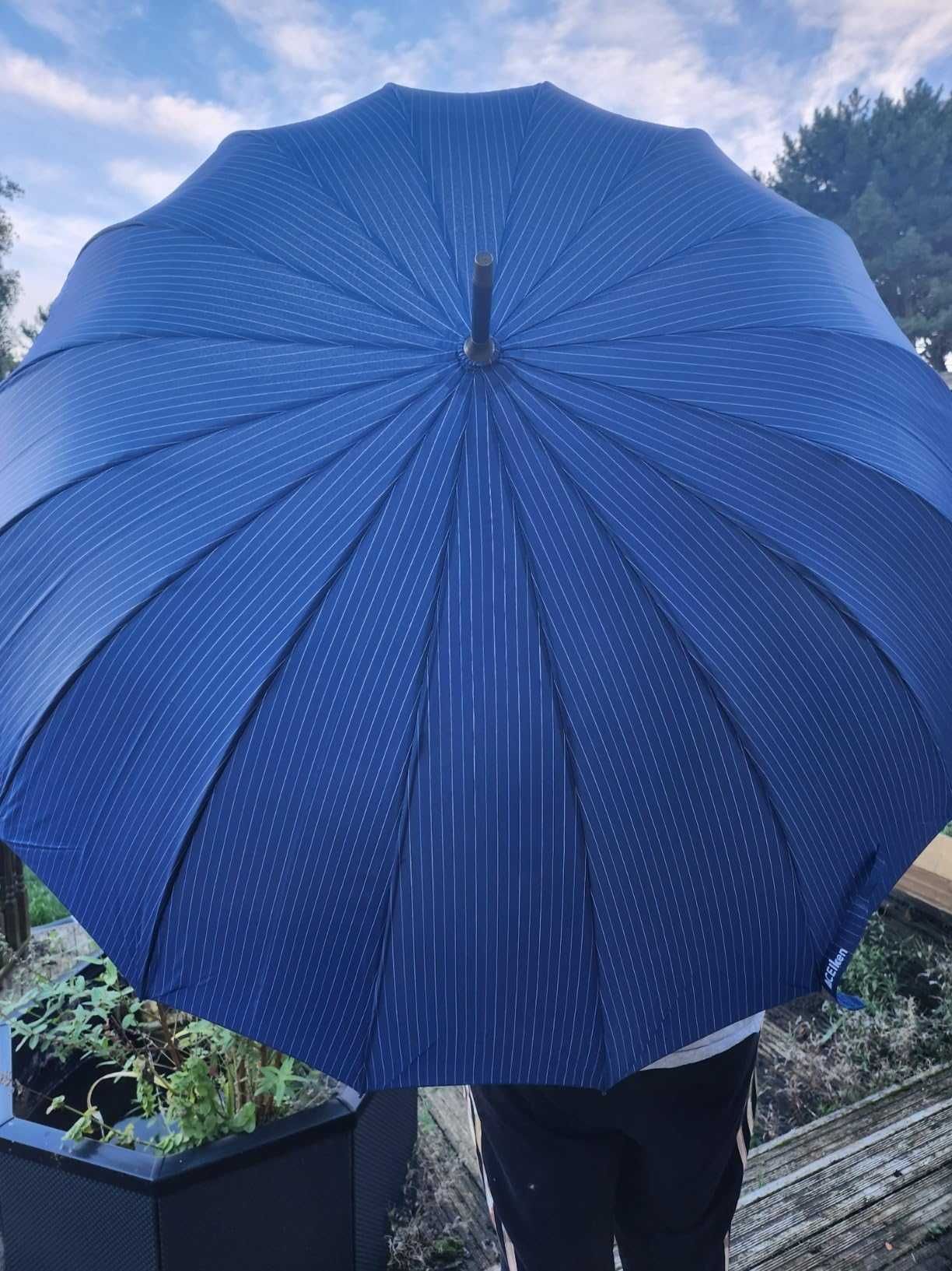 Чадър ACEIken Ветроустойчив 120 см чадър - дървена дръжка, 16 ребра