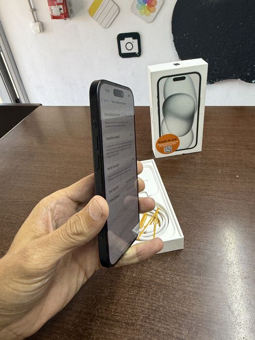 Vand Iphone 15 128Gb Full box