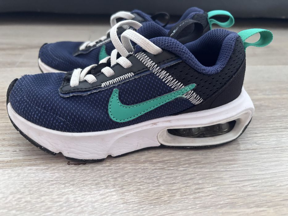 Nike маратонки 28 1/2