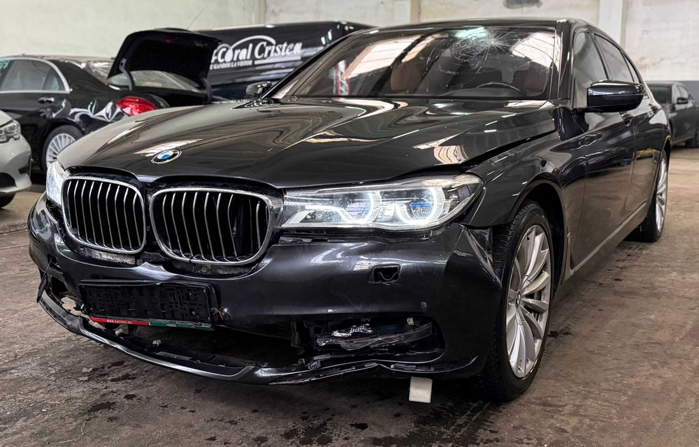 BMW 750 LD Xdrive avariat