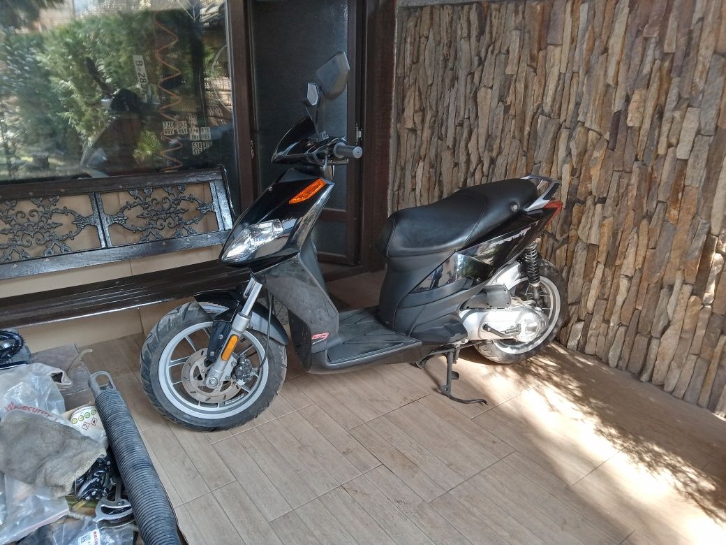 Aprilia Sportcity 50