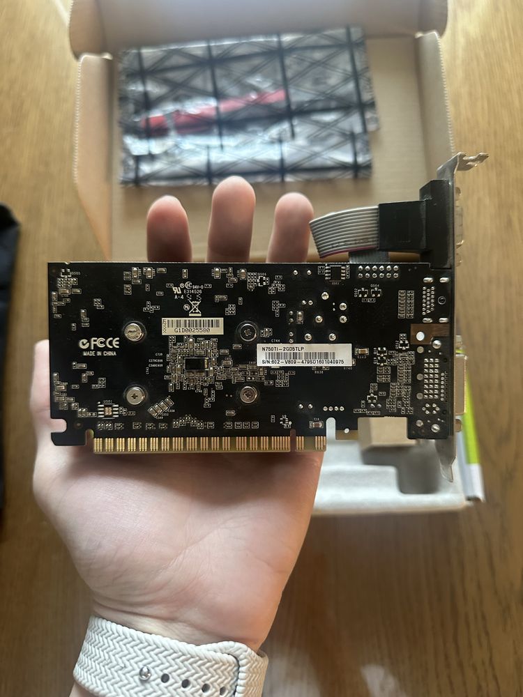 Продам видеокарта MSI GTX 750 TI 2gb