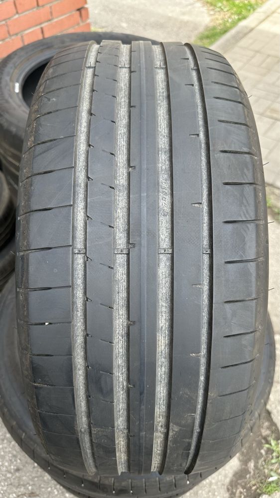 Продавам 2бр. Летни гуми 245/45/18 Dunlop / Дънлоп