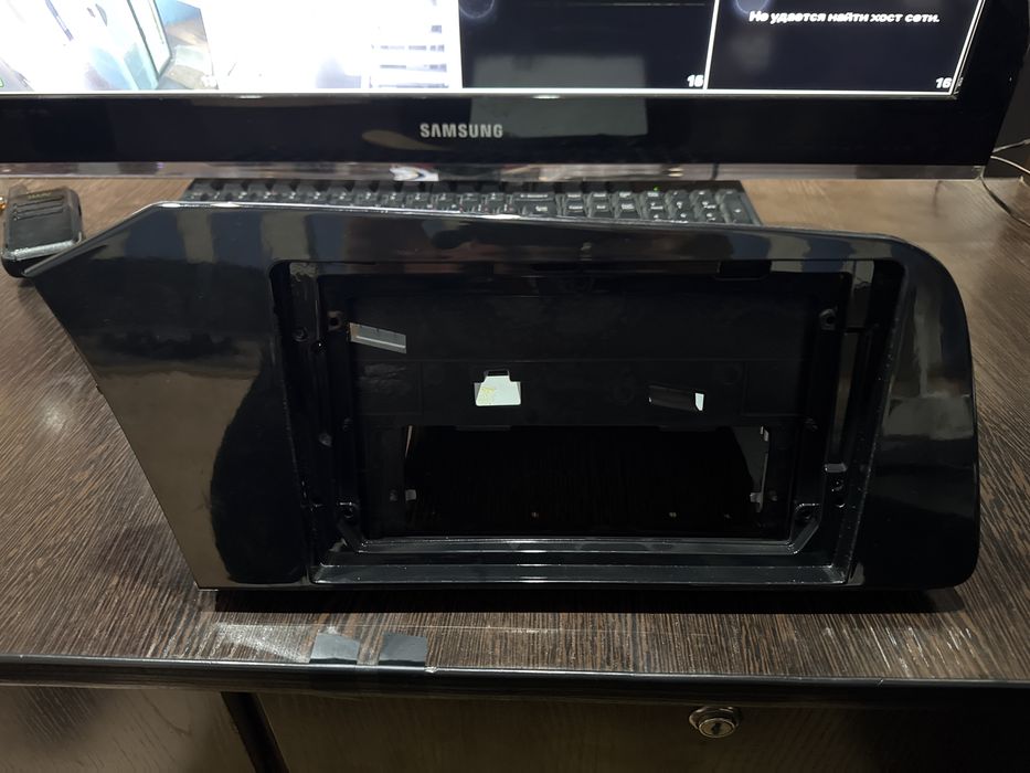 Продам переходную рамку под андройд 10 дюймов, hyundai elantra