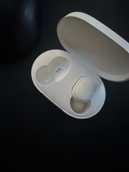 redmi airdots 2 с одним наушником