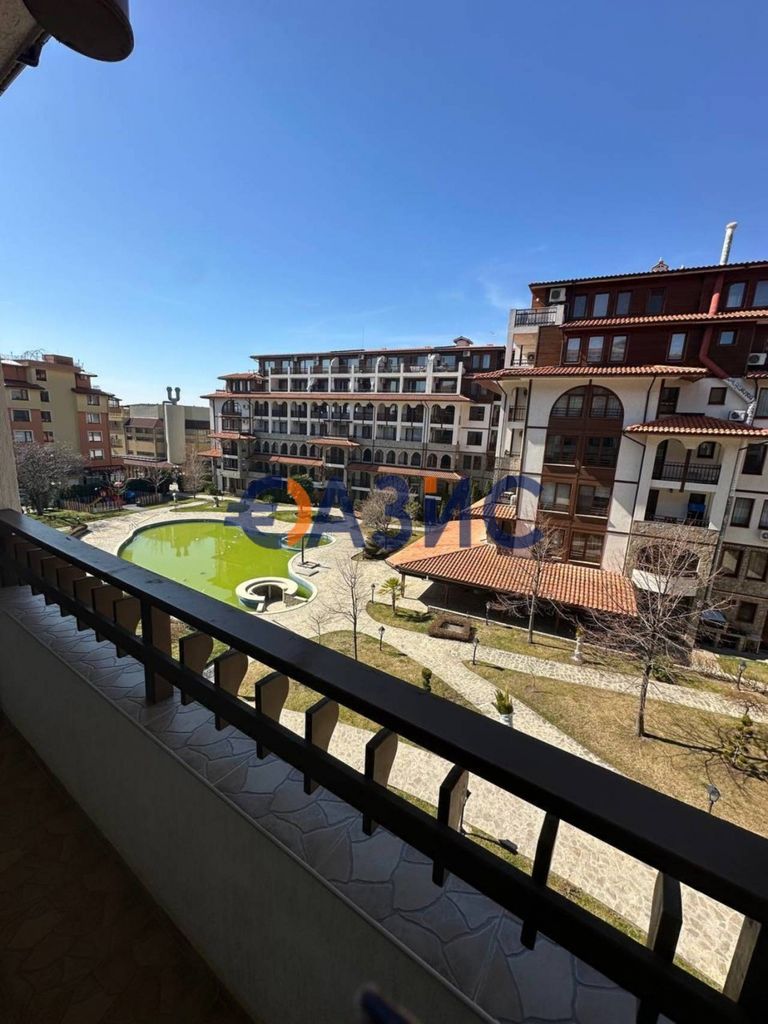 Продава се Тристаен апартамент в Свети Влас - 100 кв.м за 1649 €/кв.м - Снимка #9