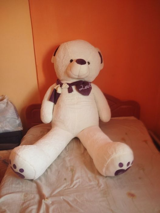 Медведь ростом 180 см чистый