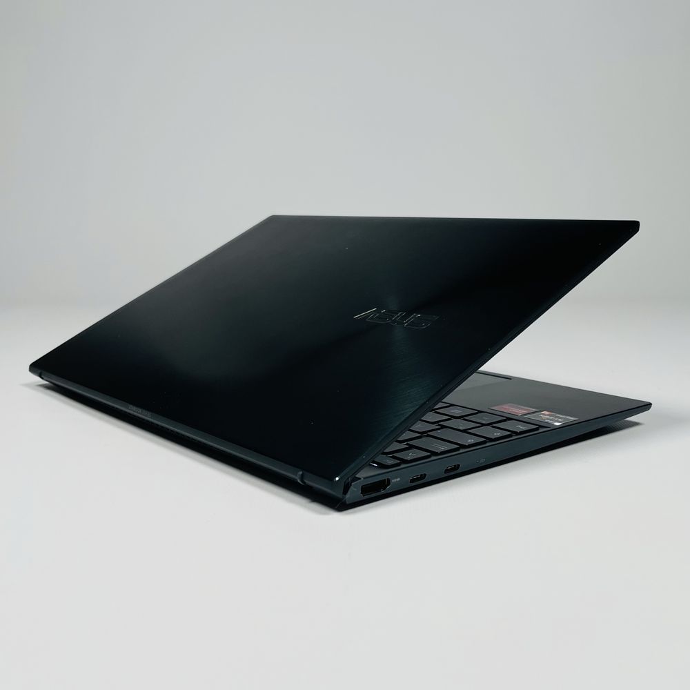 ASUS ZenBook 13 OLED/Ryzen 5 5600U 16MB/512GB NVMe/8GB LPDDR4X