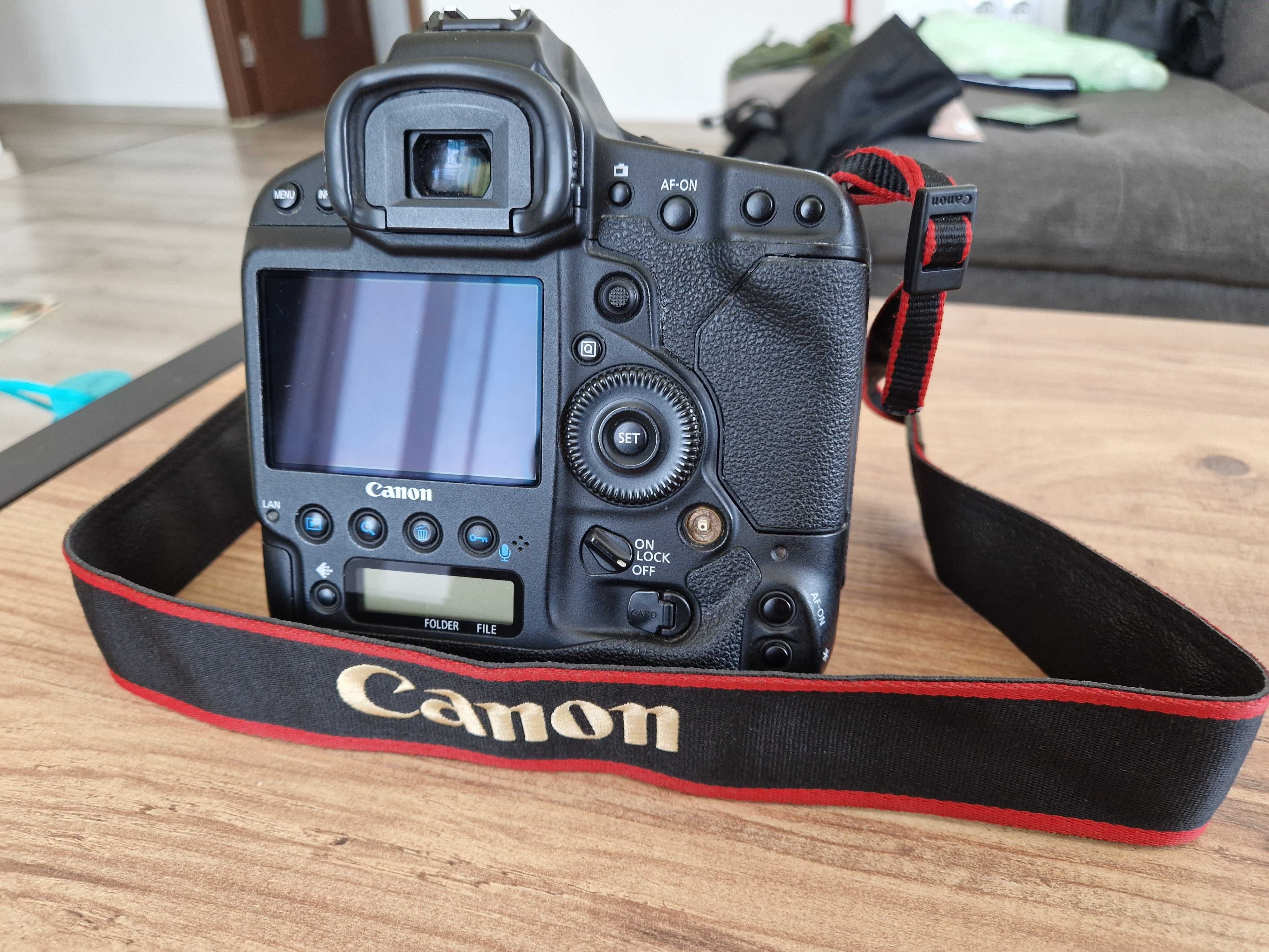 Canon DSLR 1DX bady + obiectiv