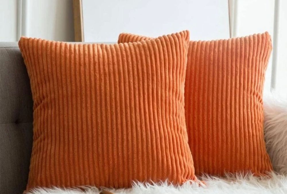 Vând fețe de pernă