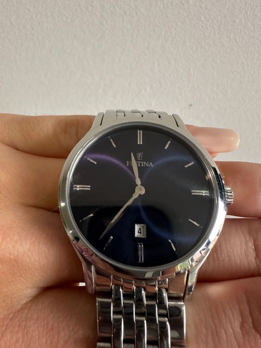 Часовник от неръждаема стоманa Festina 39 мм
