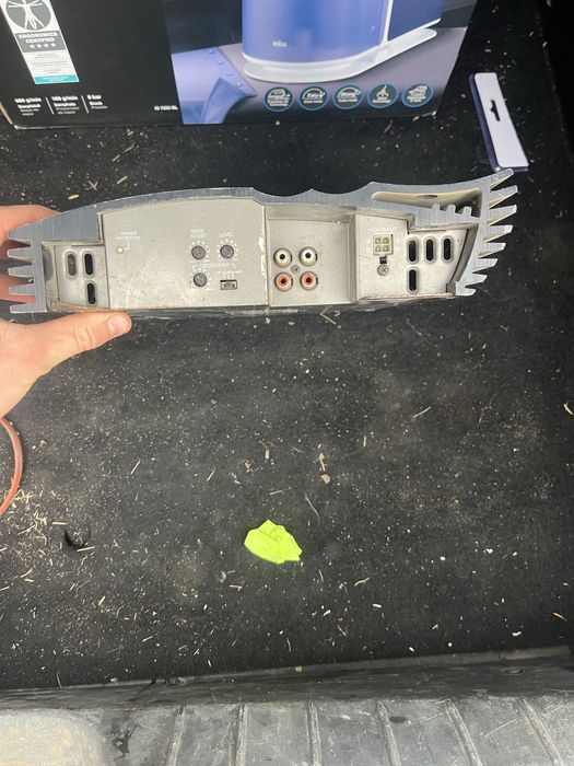 Усилитель  мощный