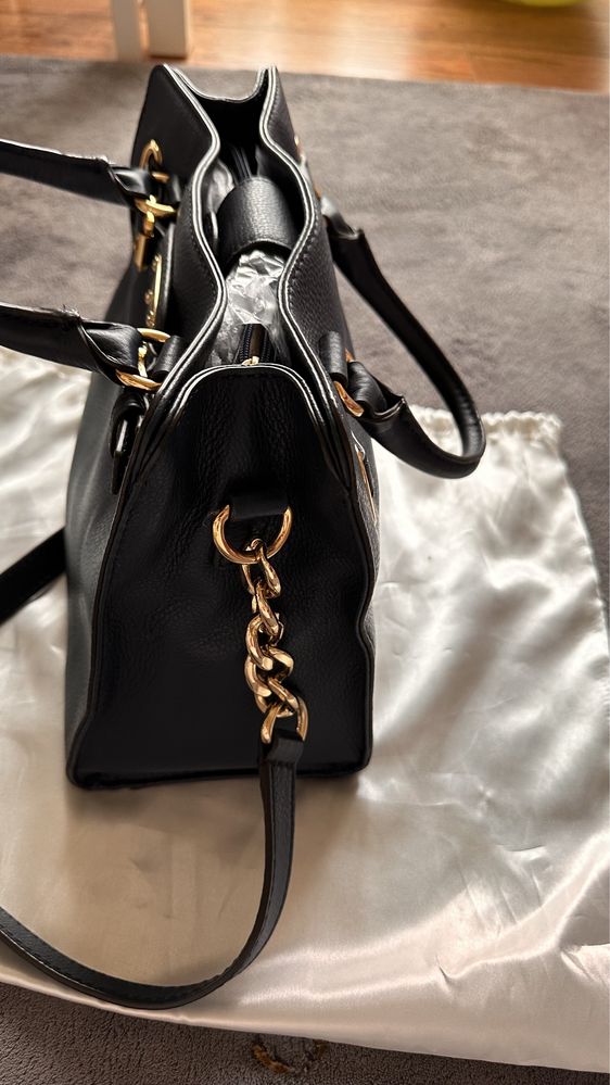 Michael Kors чанта