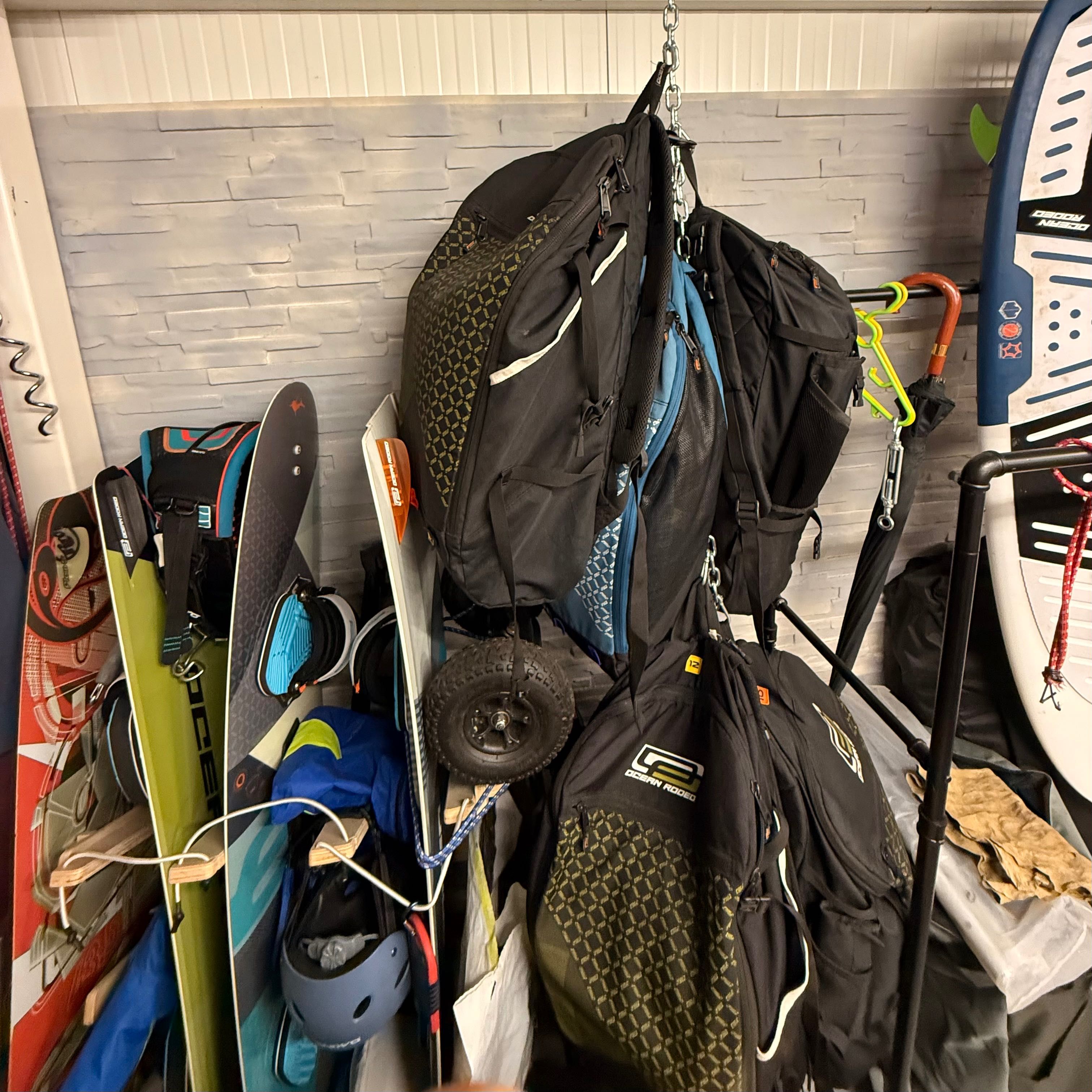 Echipamente și accesorii pentru kitesurf si kiteboarding NOI si SH